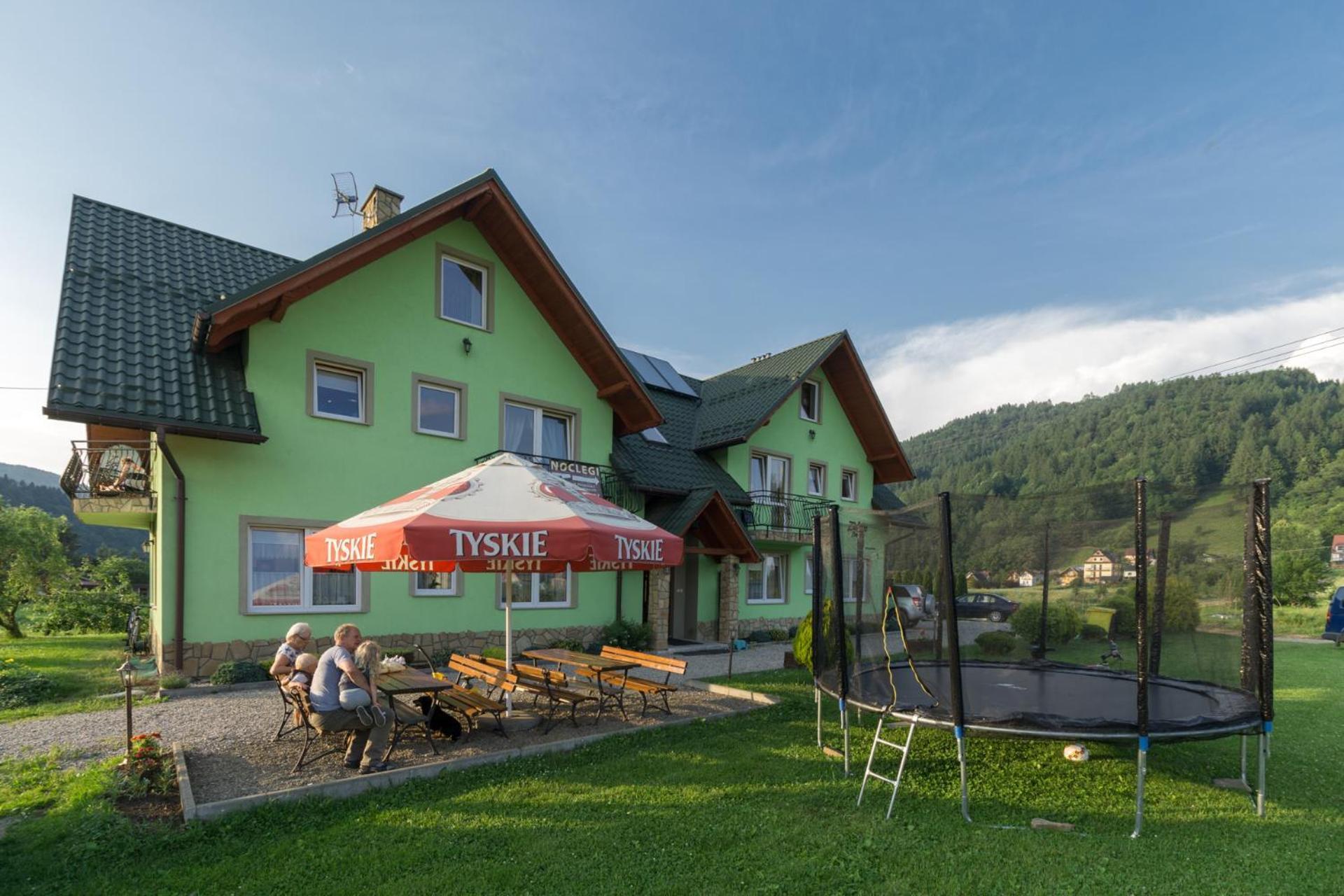 Hotel Zielone Zacisze Krościenko Exterior foto